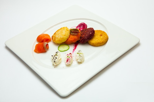 Kreatywne danie na talerzu